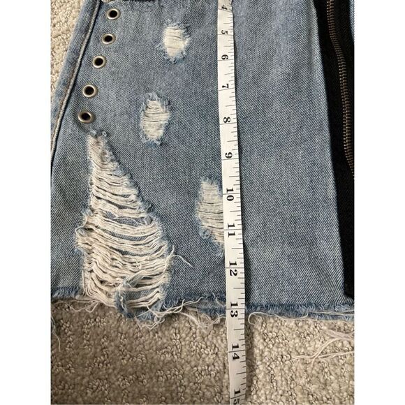 Y2K Signature 8 Denim Skirt - Picture 8 of 8